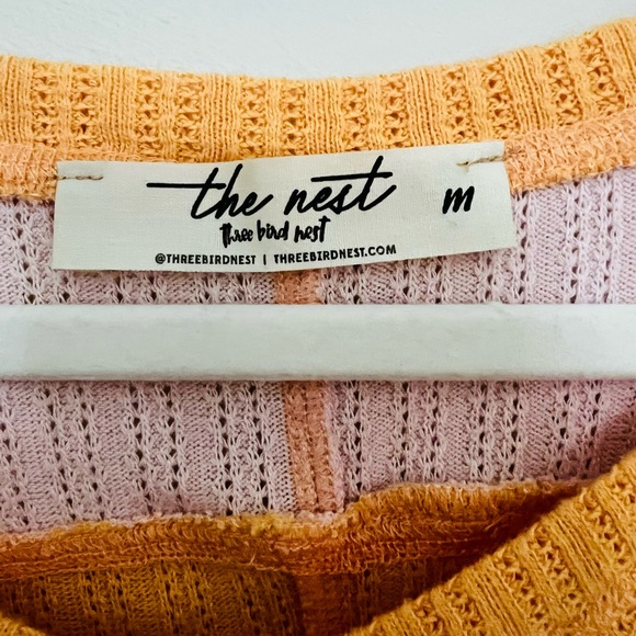 Three Bird Nest Orange and Pink Short Sleeve Knit Jersey style Top - Picture 2 of 4